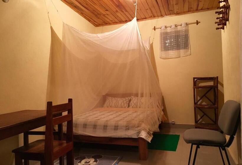 پانسیون Homelidays