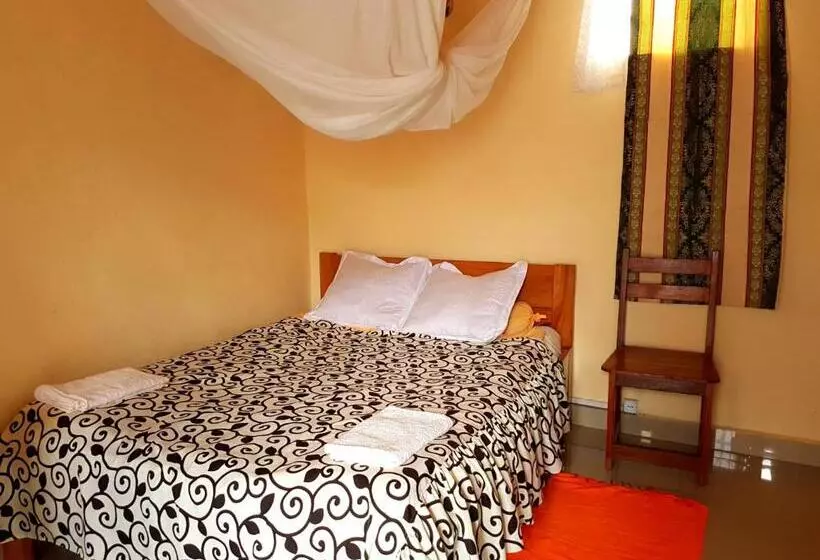 پانسیون Homelidays