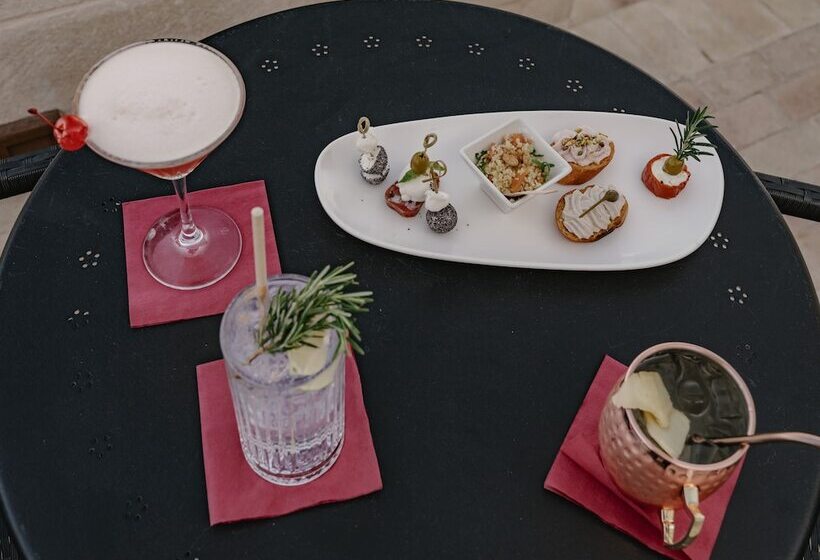 膳宿费 Palazzo Degli Abati