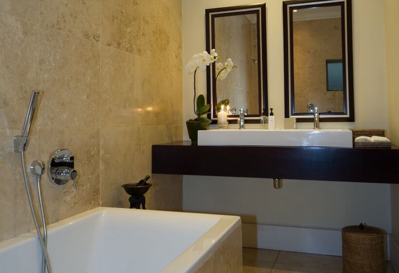 Пансион The Parkwood