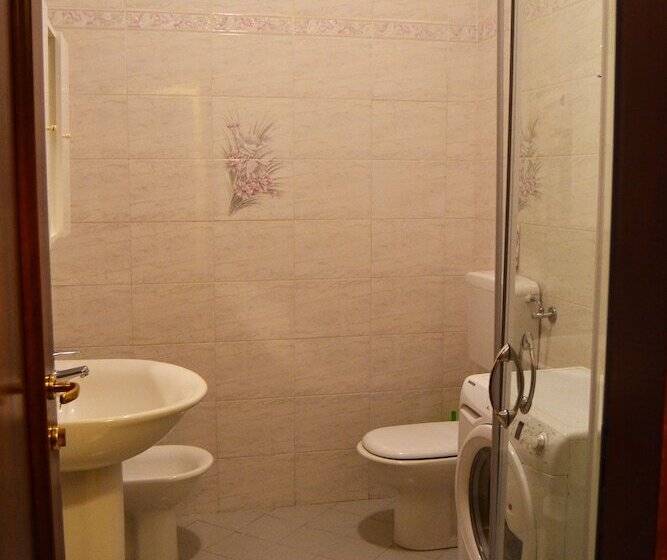 پانسیون Venice Lion Residence Vespucci