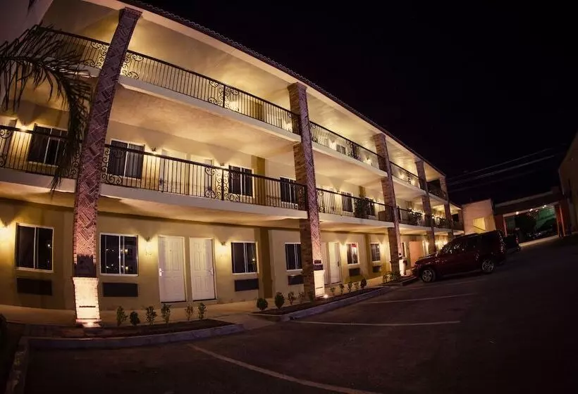 Barrokas Hotel & Suites