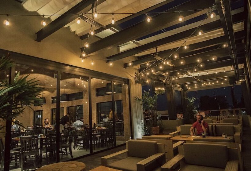 Barrokas Hotel & Suites