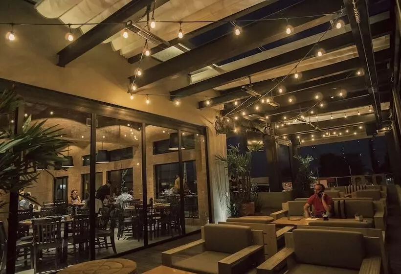 Barrokas Hotel & Suites