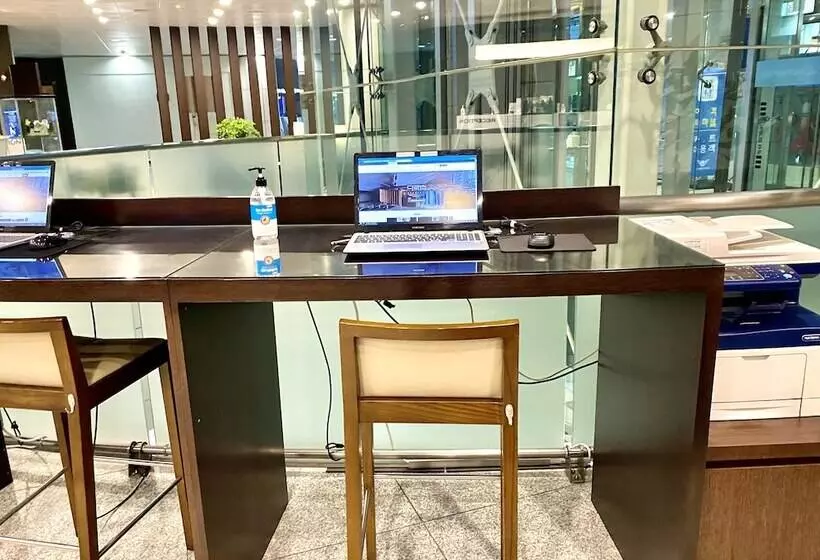 Capsule Hotel  Darakhyu  T1