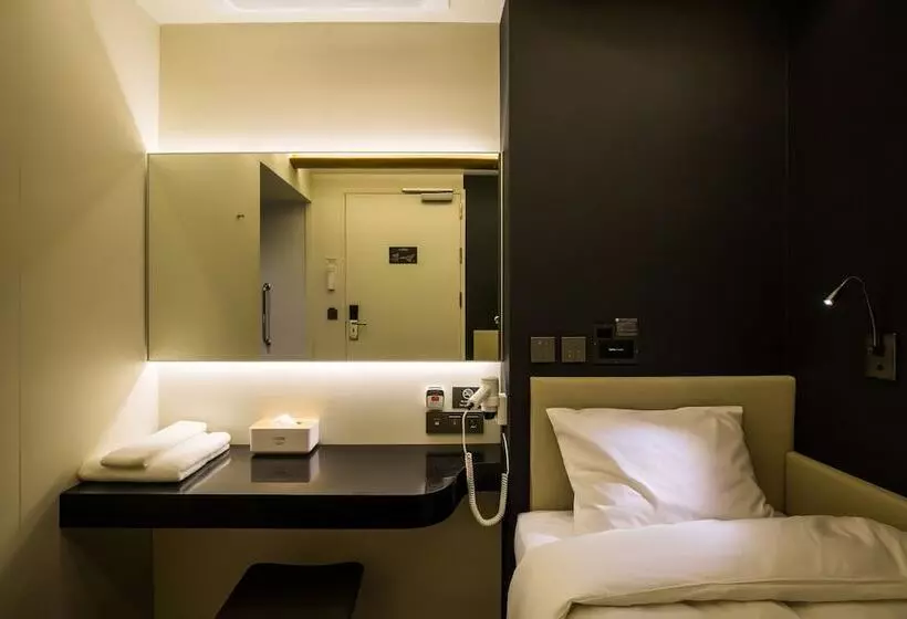 Capsule Hotel  Darakhyu  T1