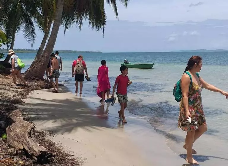 Coconut Hostel Bocas Town