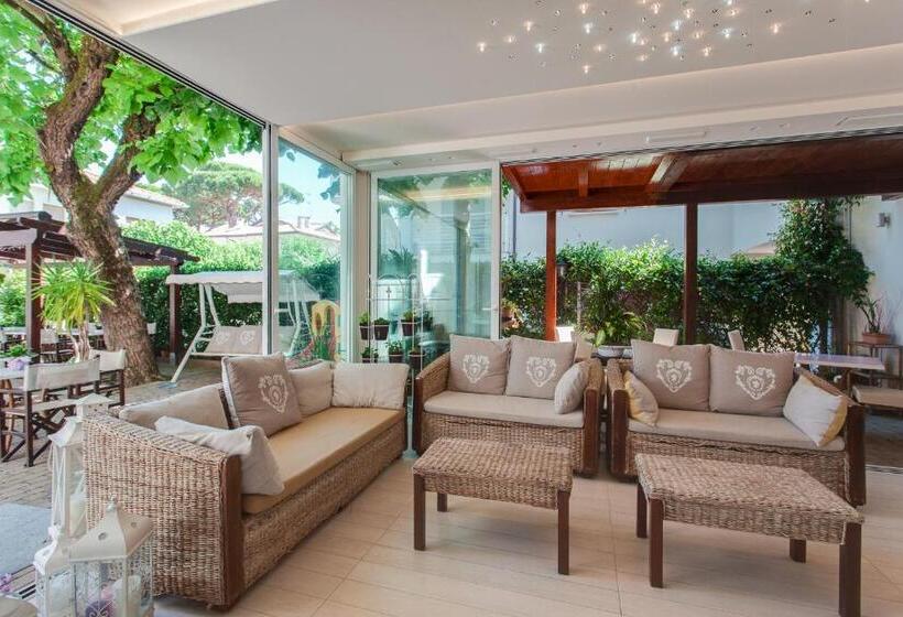 호텔 Airone Cervia B&b Camere E Appartamenti