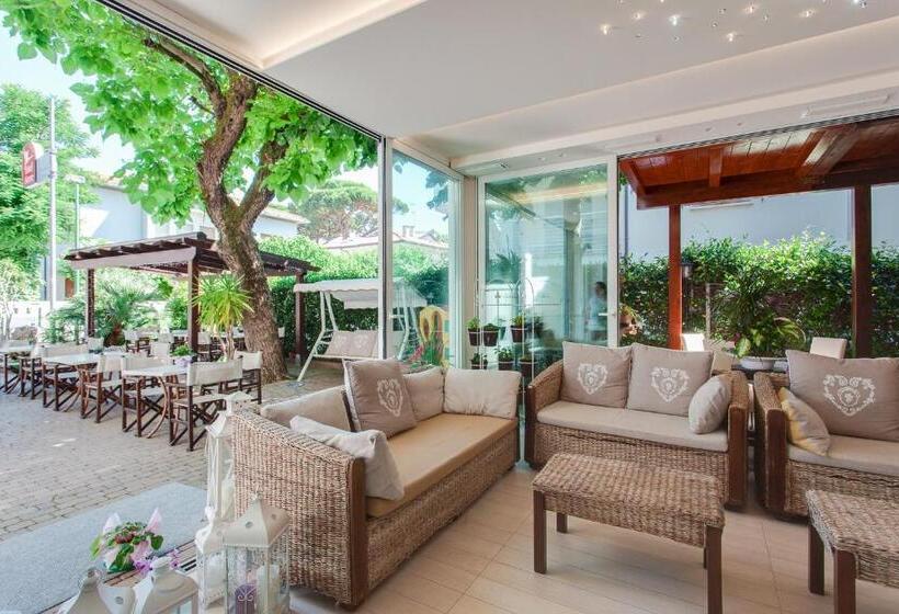 호텔 Airone Cervia B&b Camere E Appartamenti