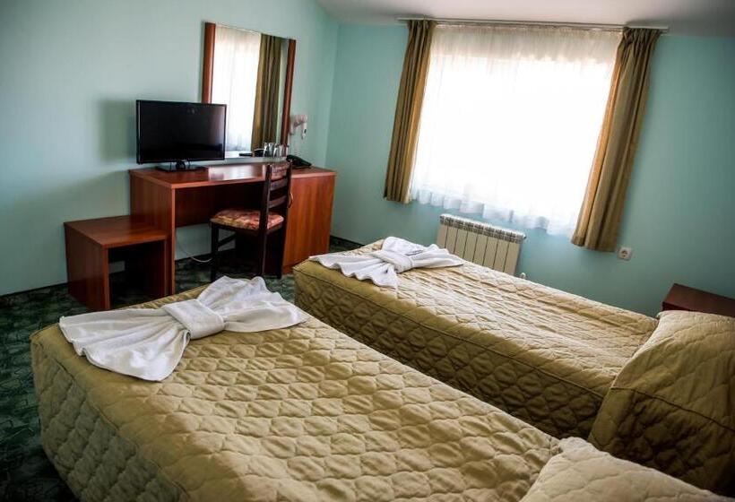 Hotel Bariakov Family