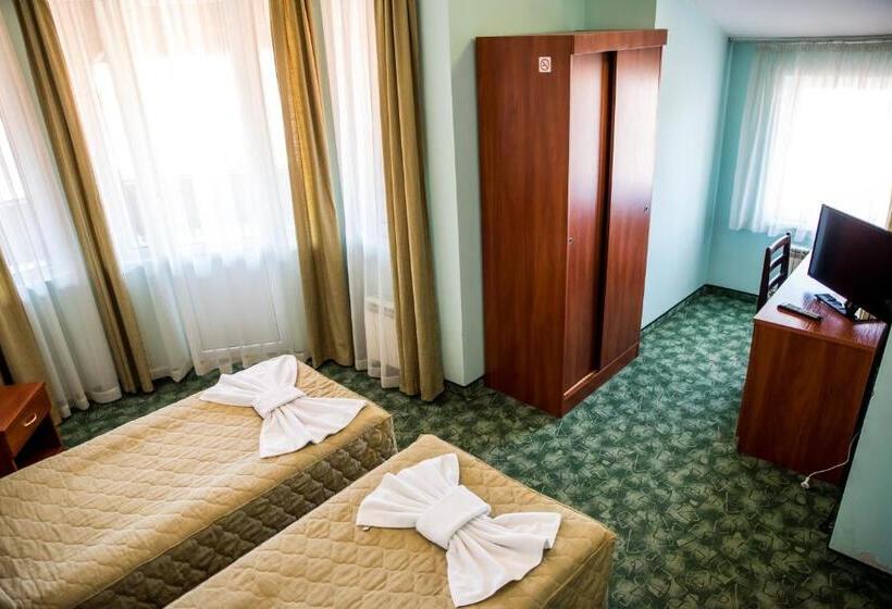 Hotel Bariakov Family