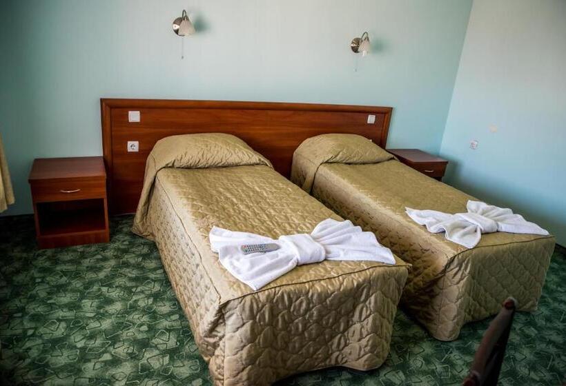 Hotel Bariakov Family