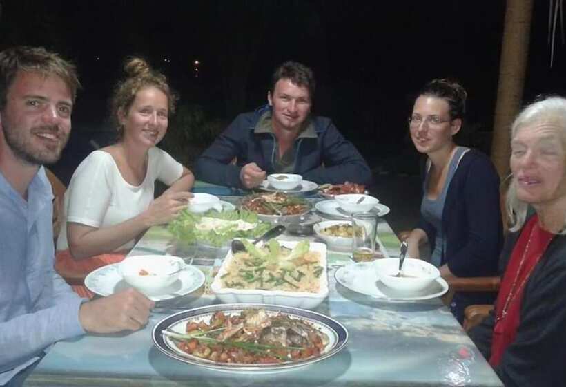 בית מלון כפרי Kite Bay Villa