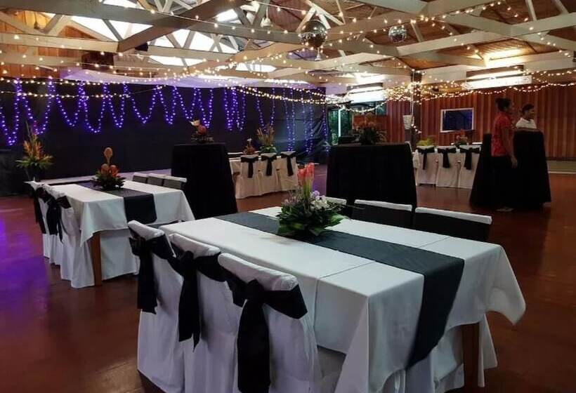 فندق Masurina Lodge