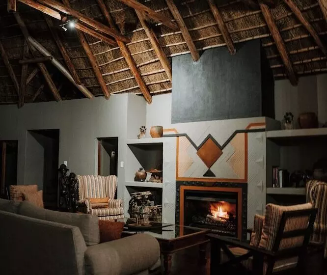 Hotelli Matingwe Lodge