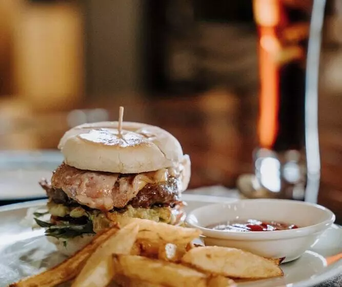 Hotelli Matingwe Lodge