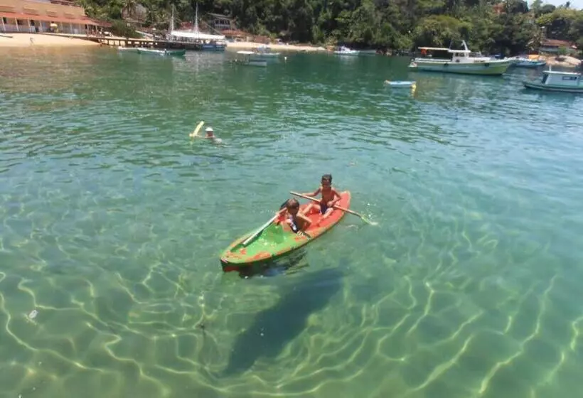 هتل Vila Pedra Mar
