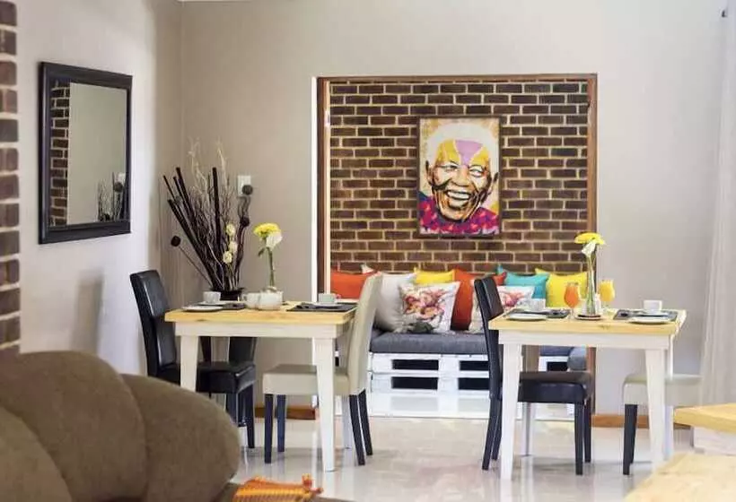 Aamiaismajoitus (B&B) Tsitsikamma Manor