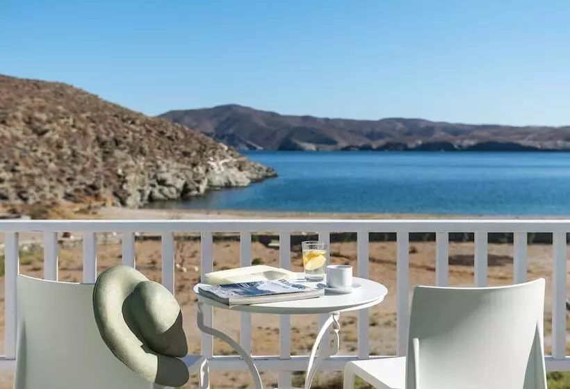 Eneos Kythnos Beach Villas