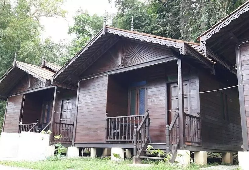 ホテル Happy Paradise