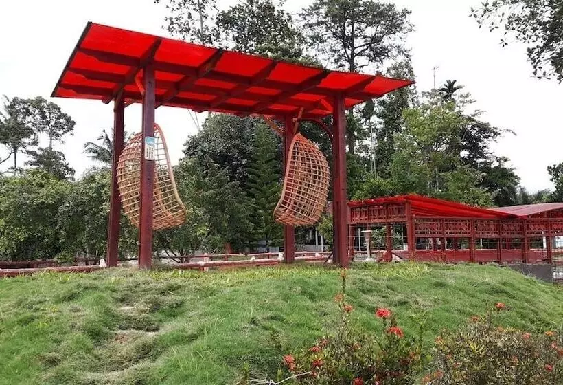 ホテル Happy Paradise