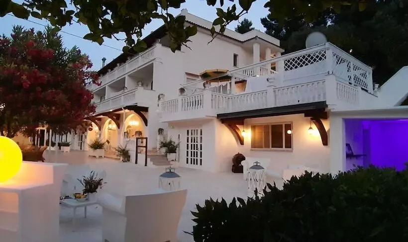 هتل La Locanda Della Castellana Adults Only
