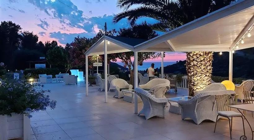 هتل La Locanda Della Castellana Adults Only