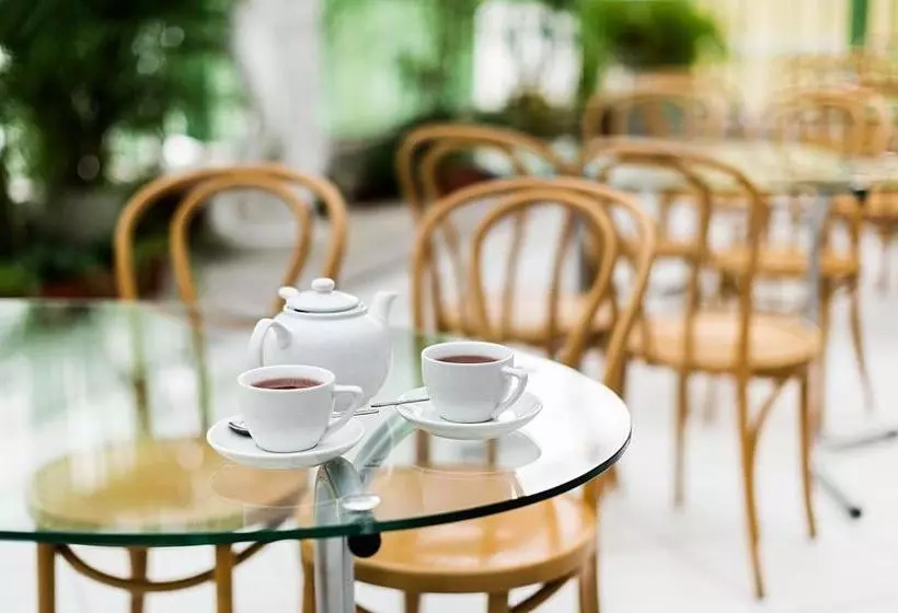 Hotelli Usadba Derzhavina