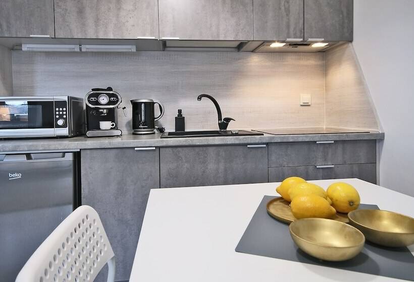 Irs Royal Apartments   Irs Albatros