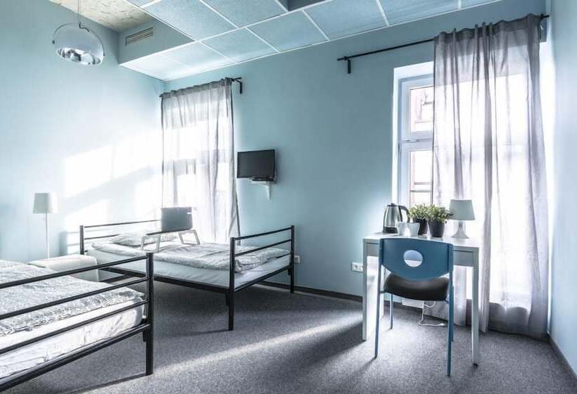 Mish Mash Nowogrodzka   Hostel