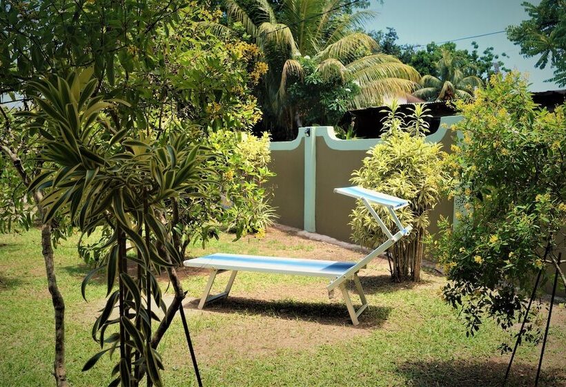 پانسیون Chez May Paule Guesthouse