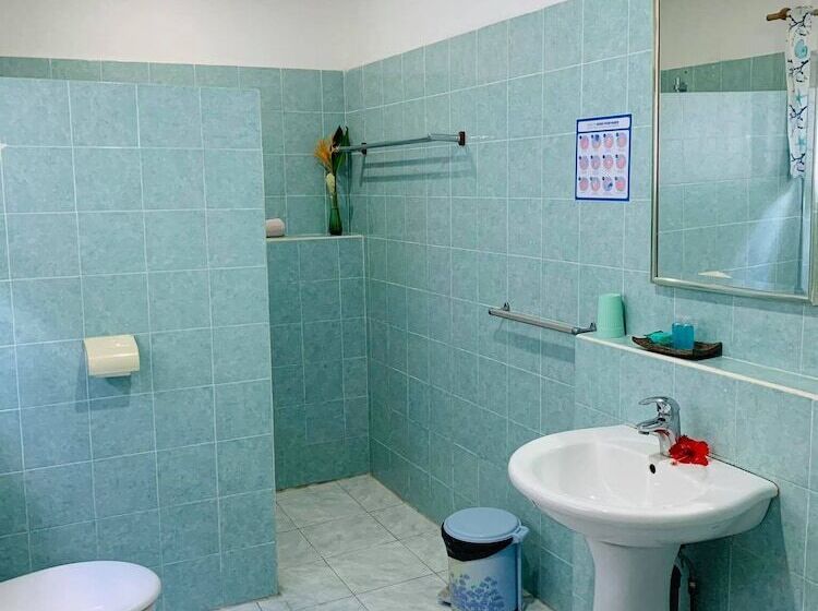 پانسیون Chez May Paule Guesthouse