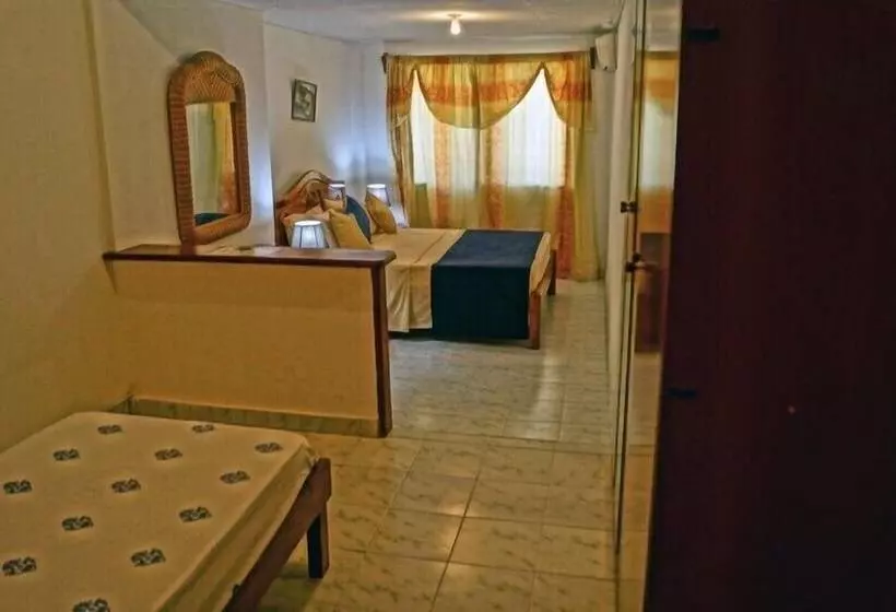 پانسیون Chez May Paule Guesthouse