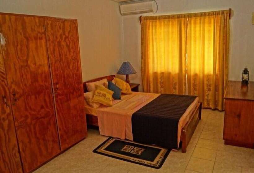 پانسیون Chez May Paule Guesthouse