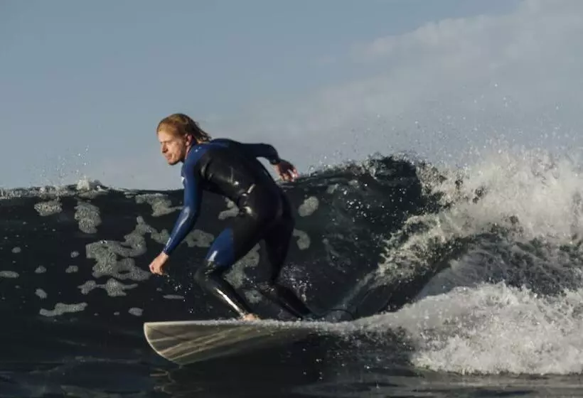 Majatalo He'e Nalu Surf Camp Morocco