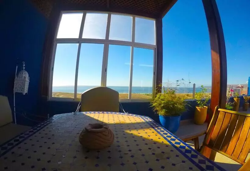 Majatalo He'e Nalu Surf Camp Morocco