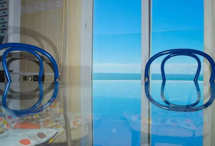 Majatalo He'e Nalu Surf Camp Morocco