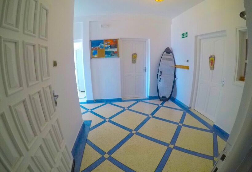 Pension (Hôtel basse catégorie) He'e Nalu Surf Camp Morocco