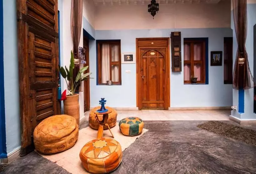 Riad Azcona