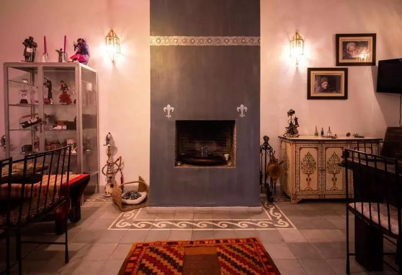 Riad Azcona