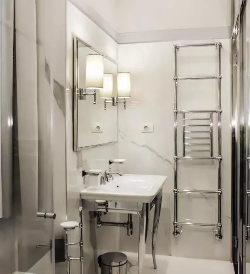 تختخواب و صبحانه Florence Luxury Guest House