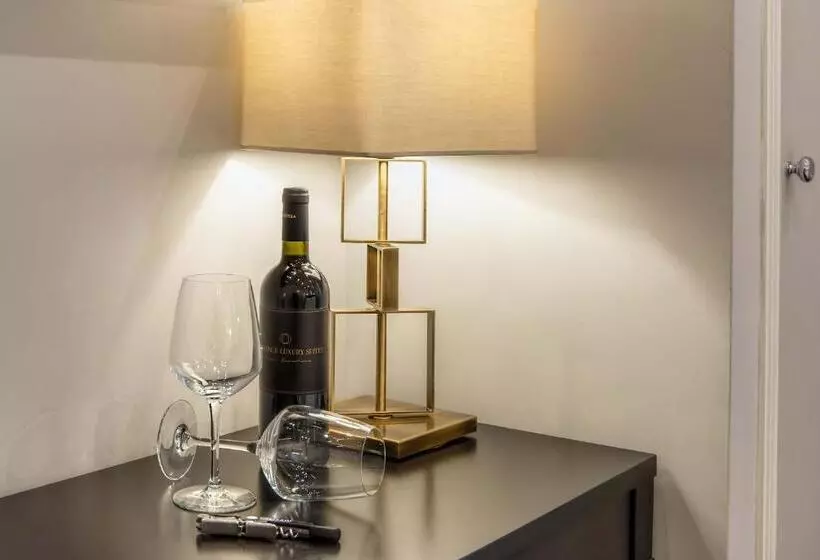 تختخواب و صبحانه Florence Luxury Guest House