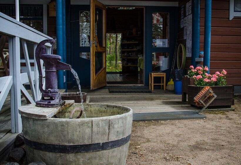 فندق Ahvenlampi Camping