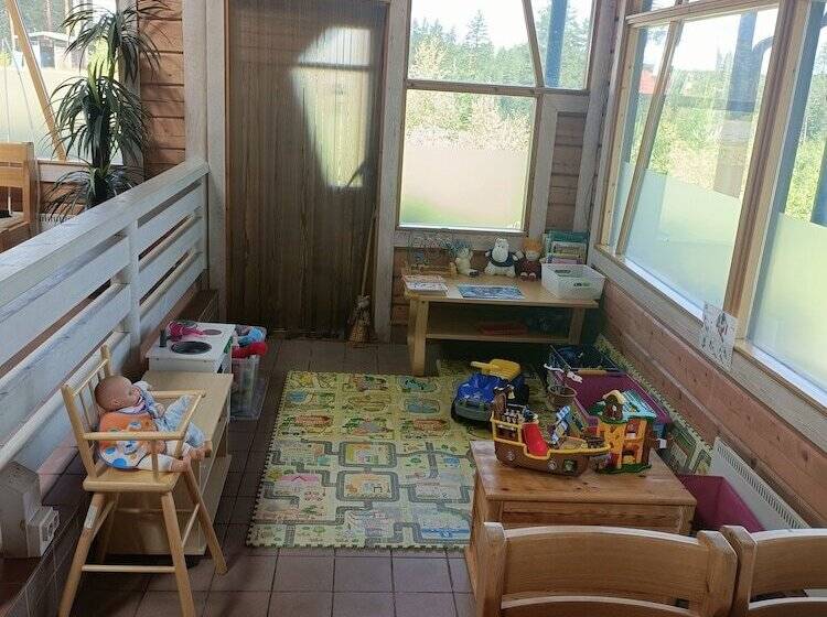 فندق Ahvenlampi Camping