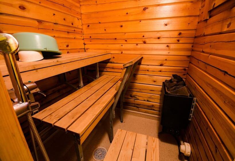 فندق Ahvenlampi Camping