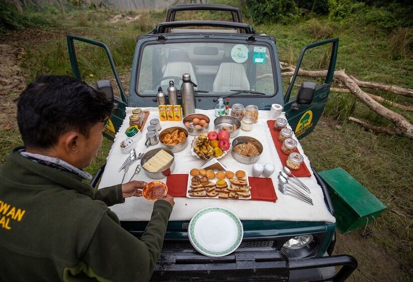 هتل Jagatpur Lodge