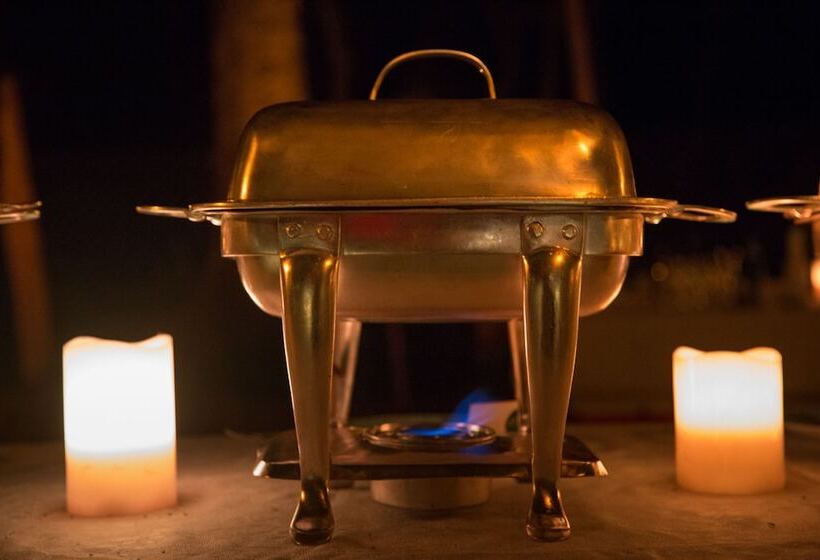 هتل Jagatpur Lodge