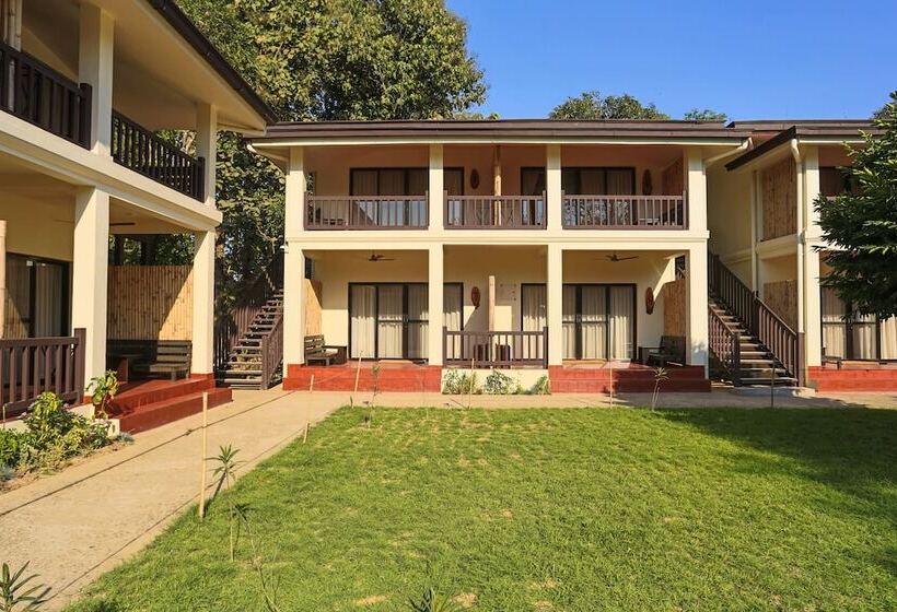 هتل Jagatpur Lodge