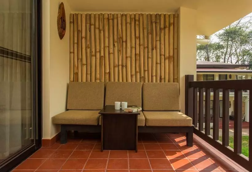 هتل Jagatpur Lodge