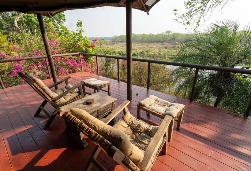 هتل Jagatpur Lodge